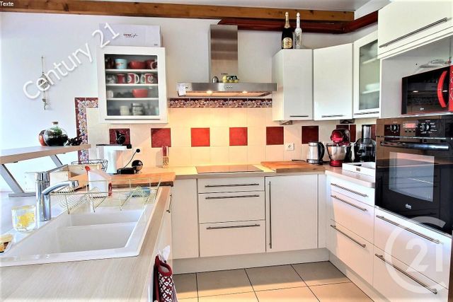 Appartement T3 à vendre - 3 pièces - 64.1 m2 - CHATEAU THIERRY - 02 - PICARDIE - Century 21 Emilie Pelletier