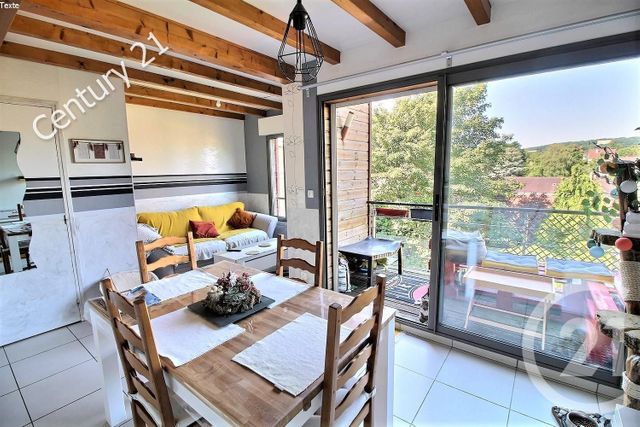 Appartement T3 à vendre - 3 pièces - 64.1 m2 - CHATEAU THIERRY - 02 - PICARDIE - Century 21 Emilie Pelletier