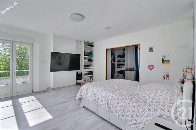 maison à vendre - 8 pièces - 196.0 m2 - CHATEAU THIERRY - 02 - PICARDIE - Century 21 Emilie Pelletier