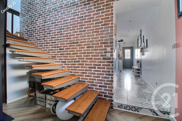 maison à vendre - 5 pièces - 143.0 m2 - CHATEAU THIERRY - 02 - PICARDIE - Century 21 Emilie Pelletier