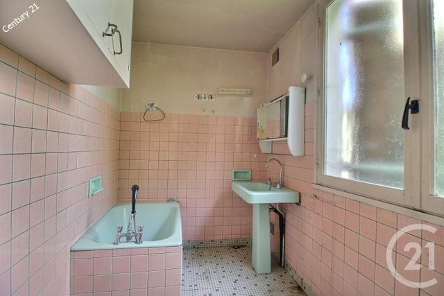 maison à vendre - 4 pièces - 85.0 m2 - CHATEAU THIERRY - 02 - PICARDIE - Century 21 Emilie Pelletier