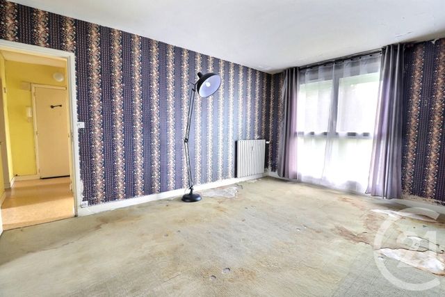 Appartement F5 à vendre - 5 pièces - 75.93 m2 - CHATEAU THIERRY - 02 - PICARDIE - Century 21 Emilie Pelletier