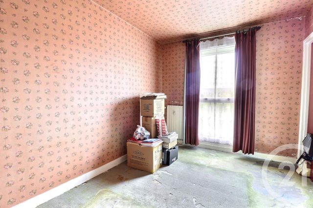 Appartement F5 à vendre - 5 pièces - 75.93 m2 - CHATEAU THIERRY - 02 - PICARDIE - Century 21 Emilie Pelletier