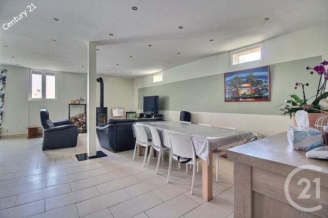 maison à vendre - 6 pièces - 177.0 m2 - CHATEAU THIERRY - 02 - PICARDIE - Century 21 Emilie Pelletier