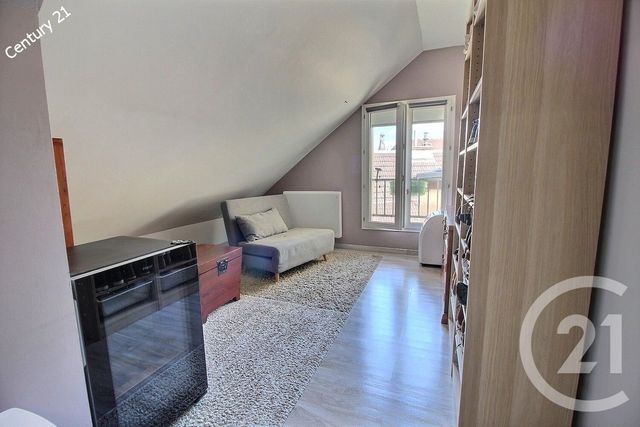 Appartement F4 à vendre - 4 pièces - 25.0 m2 - CHATEAU THIERRY - 02 - PICARDIE - Century 21 Emilie Pelletier