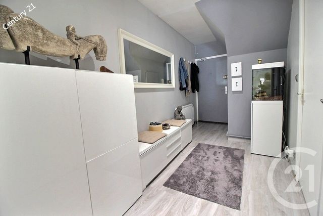 Appartement F4 à vendre - 4 pièces - 25.0 m2 - CHATEAU THIERRY - 02 - PICARDIE - Century 21 Emilie Pelletier