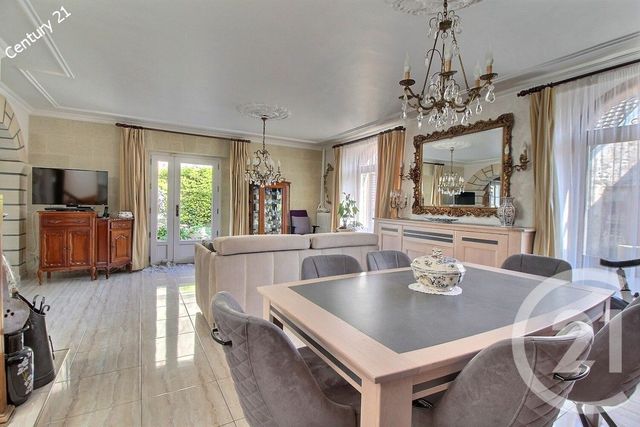 Afficher la photo en grand maison à vendre - 5 pièces - 118.0 m2 - CHATEAU THIERRY - 02 - PICARDIE - Century 21 Emilie Pelletier