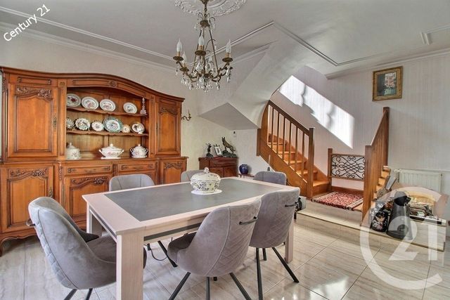 Afficher la photo en grand maison à vendre - 5 pièces - 118.0 m2 - CHATEAU THIERRY - 02 - PICARDIE - Century 21 Emilie Pelletier