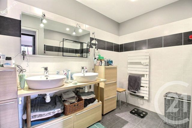 Appartement F3 à vendre - 3 pièces - 100.74 m2 - CHATEAU THIERRY - 02 - PICARDIE - Century 21 Emilie Pelletier