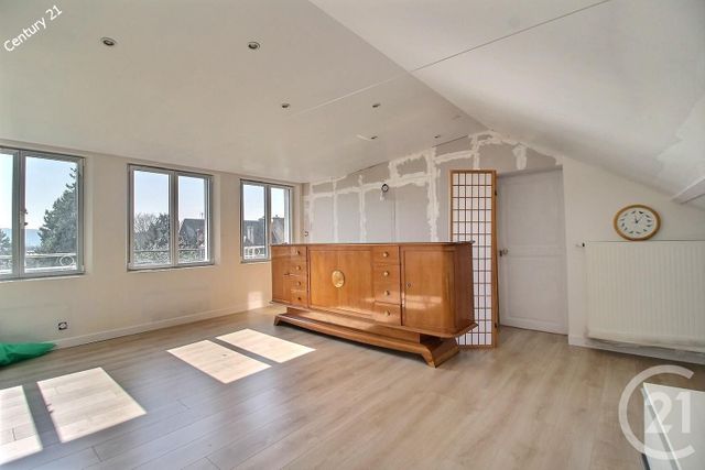 maison à vendre - 6 pièces - 145.0 m2 - CHATEAU THIERRY - 02 - PICARDIE - Century 21 Emilie Pelletier