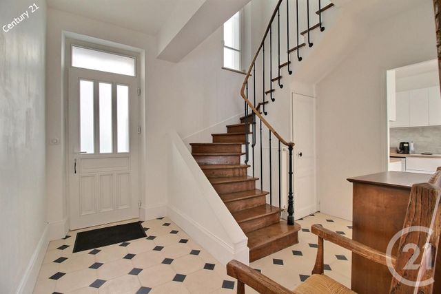 maison à vendre - 6 pièces - 145.0 m2 - CHATEAU THIERRY - 02 - PICARDIE - Century 21 Emilie Pelletier