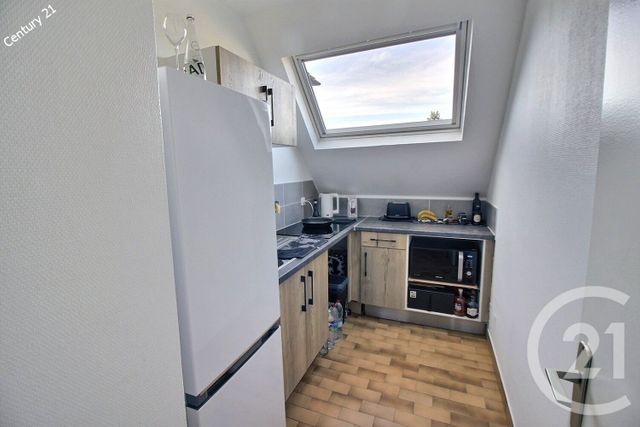 Afficher la photo en grand Appartement F2 à vendre - 2 pièces - 38.35 m2 - CHATEAU THIERRY - 02 - PICARDIE - Century 21 Emilie Pelletier