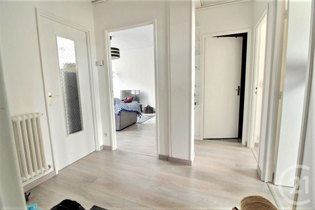 Appartement F3 à vendre - 3 pièces - 60.0 m2 - CHATEAU THIERRY - 02 - PICARDIE - Century 21 Emilie Pelletier