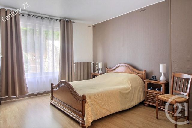 maison à vendre - 5 pièces - 111.72 m2 - LA FERTE SOUS JOUARRE - 77 - ILE-DE-FRANCE - Century 21 Emilie Pelletier