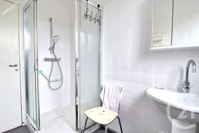 Appartement T4 à vendre - 4 pièces - 61.79 m2 - CHATEAU THIERRY - 02 - PICARDIE - Century 21 Emilie Pelletier