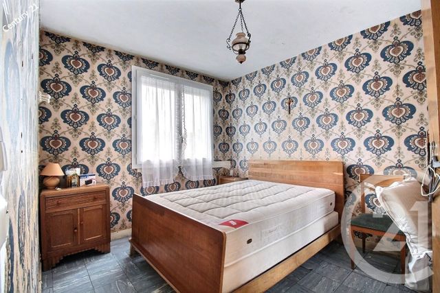 Appartement T4 à vendre - 4 pièces - 61.79 m2 - CHATEAU THIERRY - 02 - PICARDIE - Century 21 Emilie Pelletier