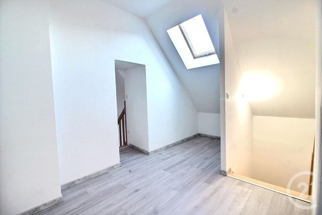 maison à vendre - 5 pièces - 111.0 m2 - CHATEAU THIERRY - 02 - PICARDIE - Century 21 Emilie Pelletier