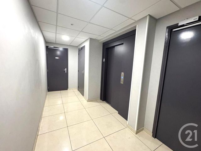 Appartement F3 à vendre - 3 pièces - 69.21 m2 - CHATEAU THIERRY - 02 - PICARDIE - Century 21 Emilie Pelletier