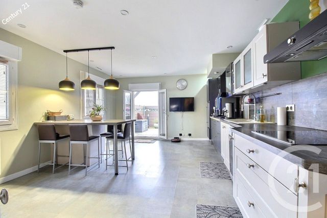 maison à vendre - 8 pièces - 172.0 m2 - LA FERTE SOUS JOUARRE - 77 - ILE-DE-FRANCE - Century 21 Emilie Pelletier