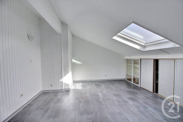 Appartement F4 à vendre - 4 pièces - 82.51 m2 - CHATEAU THIERRY - 02 - PICARDIE - Century 21 Emilie Pelletier