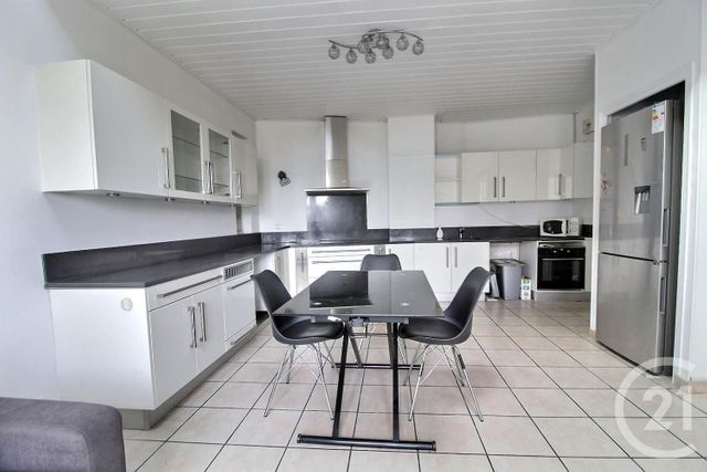 Appartement F4 à vendre - 4 pièces - 82.51 m2 - CHATEAU THIERRY - 02 - PICARDIE - Century 21 Emilie Pelletier