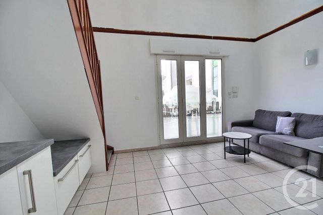 Appartement F4 à vendre - 4 pièces - 82.51 m2 - CHATEAU THIERRY - 02 - PICARDIE - Century 21 Emilie Pelletier