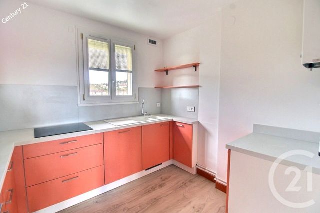 Appartement F5 à vendre - 5 pièces - 78.73 m2 - CHATEAU THIERRY - 02 - PICARDIE - Century 21 Emilie Pelletier