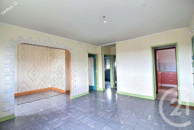 Appartement F5 à vendre - 5 pièces - 78.73 m2 - CHATEAU THIERRY - 02 - PICARDIE - Century 21 Emilie Pelletier