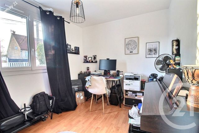 maison à vendre - 6 pièces - 113.5 m2 - LA FERTE SOUS JOUARRE - 77 - ILE-DE-FRANCE - Century 21 Emilie Pelletier