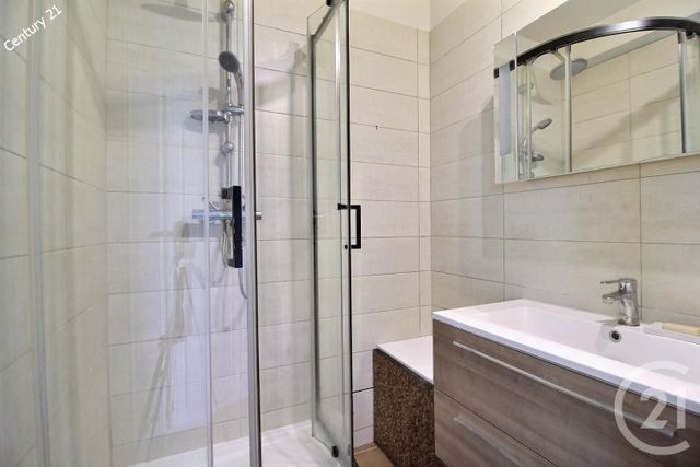 Appartement F3 à vendre - 3 pièces - 58.62 m2 - CHATEAU THIERRY - 02 - PICARDIE - Century 21 Emilie Pelletier