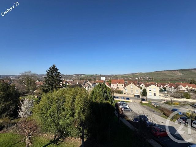 Appartement F2 à vendre - 2 pièces - 41.25 m2 - CHATEAU THIERRY - 02 - PICARDIE - Century 21 Emilie Pelletier