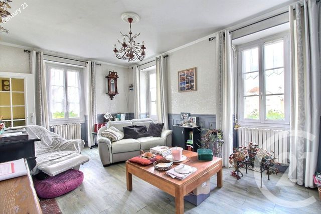 maison à vendre - 7 pièces - 155.0 m2 - CHATEAU THIERRY - 02 - PICARDIE - Century 21 Emilie Pelletier