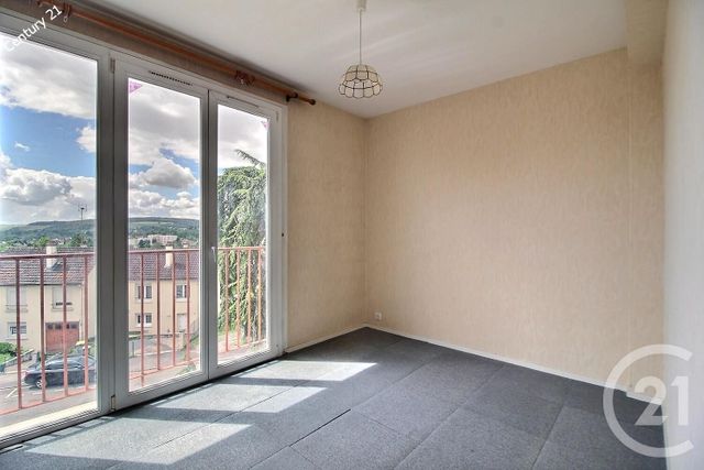 Appartement F3 à vendre - 3 pièces - 60.44 m2 - CHATEAU THIERRY - 02 - PICARDIE - Century 21 Emilie Pelletier