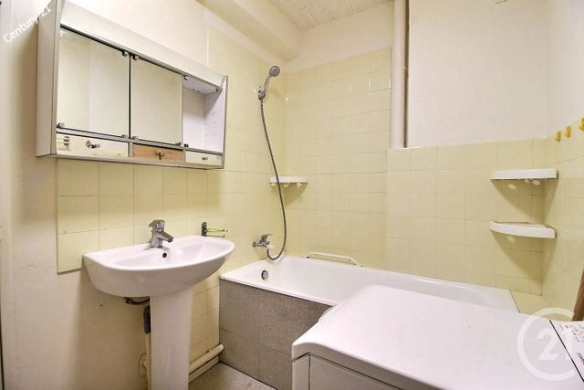 Appartement F3 à vendre - 3 pièces - 60.44 m2 - CHATEAU THIERRY - 02 - PICARDIE - Century 21 Emilie Pelletier