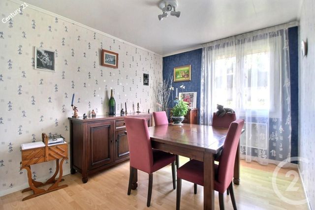 maison à vendre - 7 pièces - 155.9 m2 - LA FERTE SOUS JOUARRE - 77 - ILE-DE-FRANCE - Century 21 Emilie Pelletier