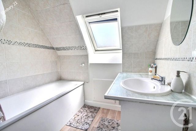 maison à vendre - 4 pièces - 101.0 m2 - CHATEAU THIERRY - 02 - PICARDIE - Century 21 Emilie Pelletier