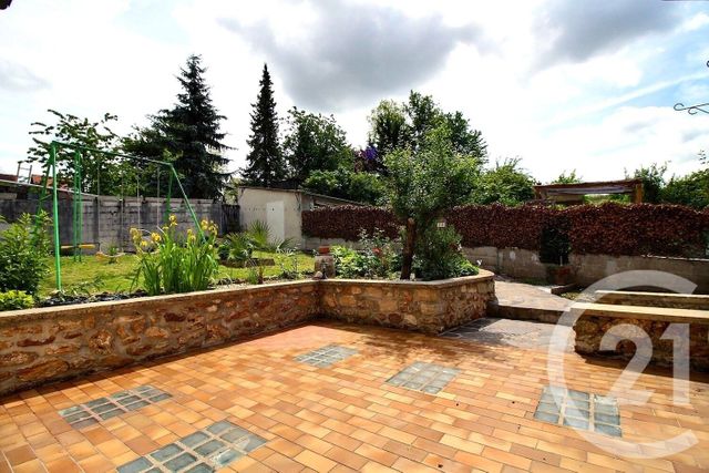 maison à vendre - 7 pièces - 165.82 m2 - LA FERTE SOUS JOUARRE - 77 - ILE-DE-FRANCE - Century 21 Emilie Pelletier