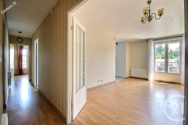 Appartement F3 à vendre - 3 pièces - 69.5 m2 - CHATEAU THIERRY - 02 - PICARDIE - Century 21 Emilie Pelletier