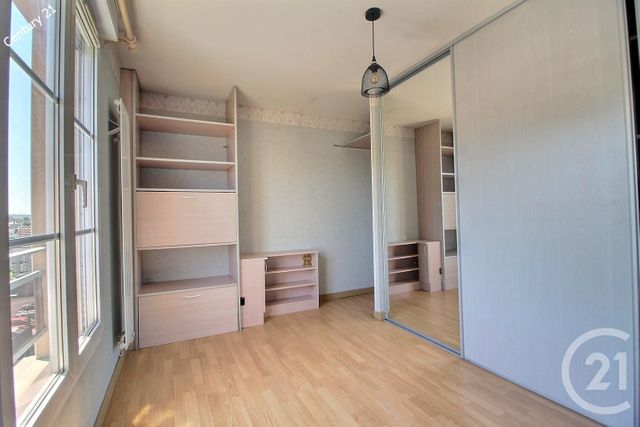 Appartement F3 à vendre - 3 pièces - 69.5 m2 - CHATEAU THIERRY - 02 - PICARDIE - Century 21 Emilie Pelletier