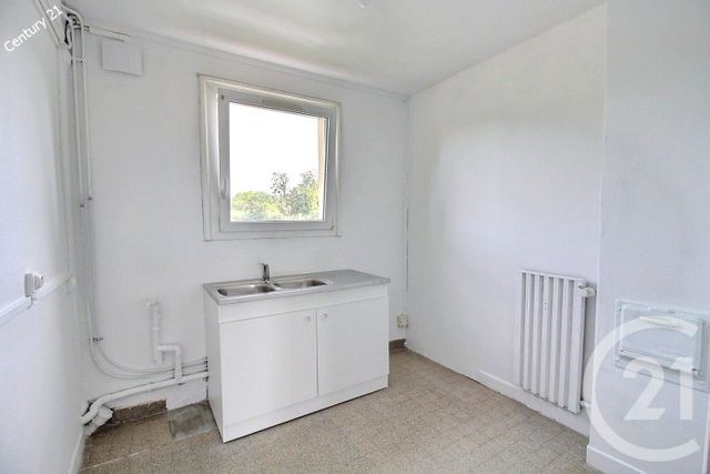 Appartement F4 à vendre - 4 pièces - 63.45 m2 - CHATEAU THIERRY - 02 - PICARDIE - Century 21 Emilie Pelletier