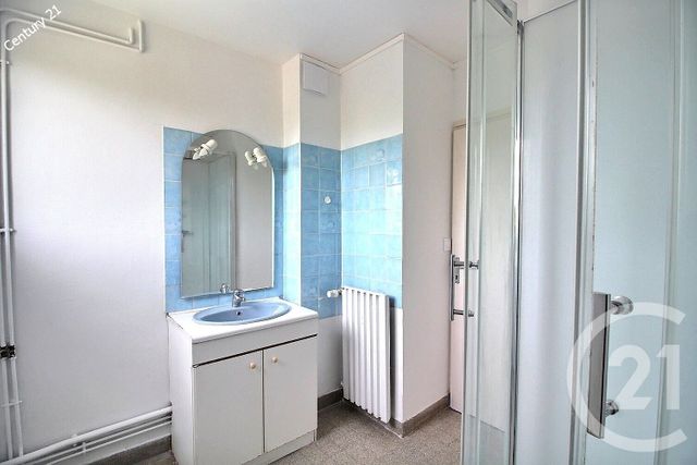 Appartement F4 à vendre - 4 pièces - 63.45 m2 - CHATEAU THIERRY - 02 - PICARDIE - Century 21 Emilie Pelletier