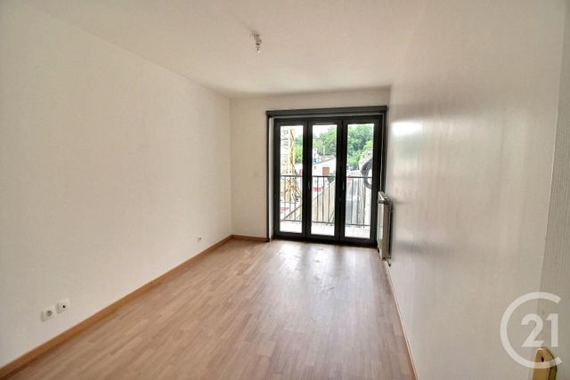 Appartement F3 à vendre - 3 pièces - 85.92 m2 - CHATEAU THIERRY - 02 - PICARDIE - Century 21 Emilie Pelletier
