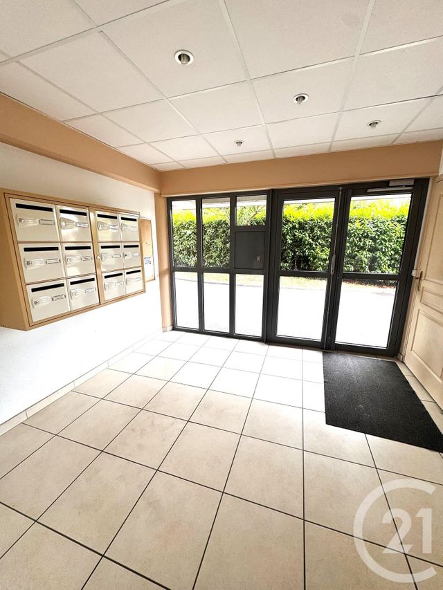 Appartement F3 à vendre - 3 pièces - 85.92 m2 - CHATEAU THIERRY - 02 - PICARDIE - Century 21 Emilie Pelletier