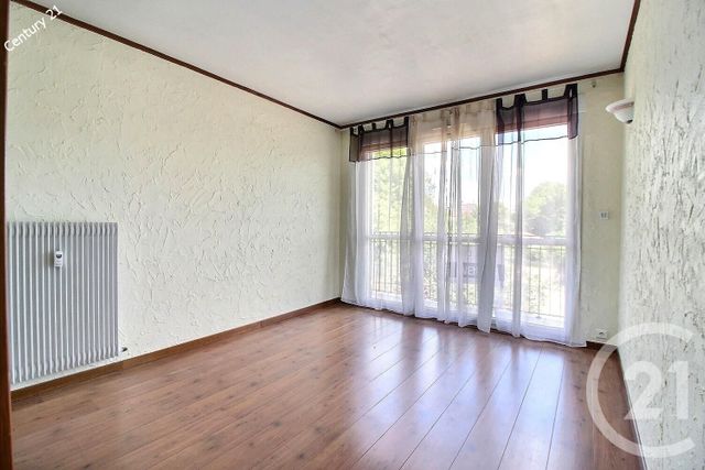 Appartement F3 à vendre - 3 pièces - 53.83 m2 - CHATEAU THIERRY - 02 - PICARDIE - Century 21 Emilie Pelletier