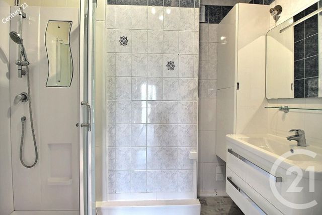 Appartement F3 à vendre - 3 pièces - 53.83 m2 - CHATEAU THIERRY - 02 - PICARDIE - Century 21 Emilie Pelletier