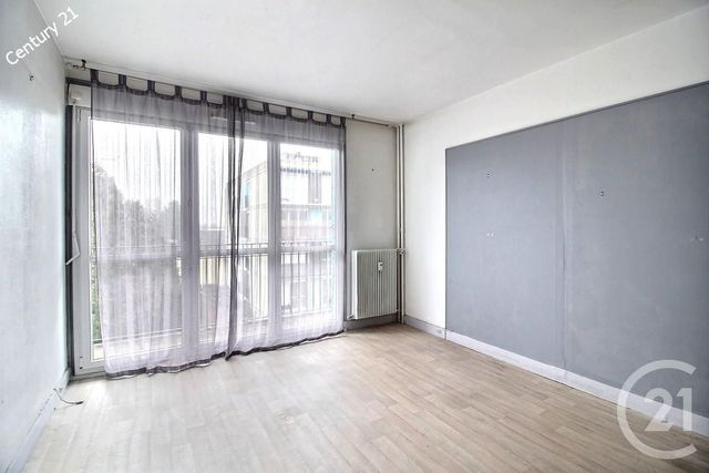 Appartement F2 à vendre - 2 pièces - 46.0 m2 - CHATEAU THIERRY - 02 - PICARDIE - Century 21 Emilie Pelletier