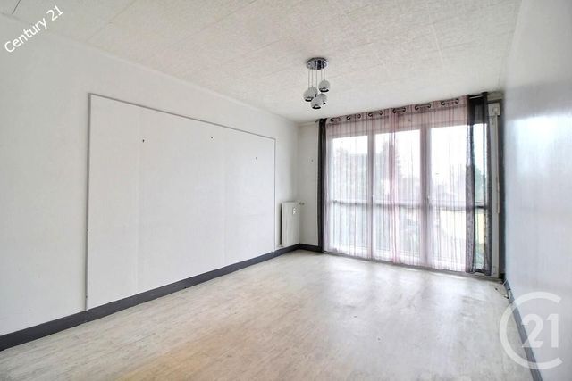 Appartement F2 à vendre - 2 pièces - 46.0 m2 - CHATEAU THIERRY - 02 - PICARDIE - Century 21 Emilie Pelletier