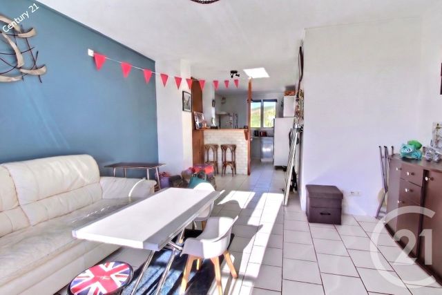 Appartement F3 à vendre - 3 pièces - 65.4 m2 - CHATEAU THIERRY - 02 - PICARDIE - Century 21 Emilie Pelletier